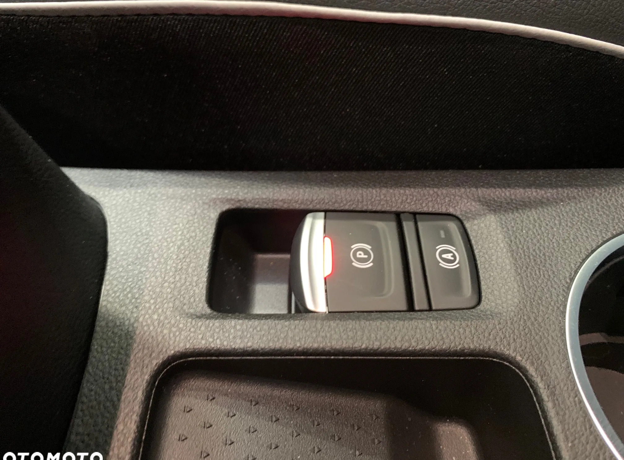 Renault Captur cena 78000 przebieg: 45900, rok produkcji 2021 z Ożarów Mazowiecki małe 596